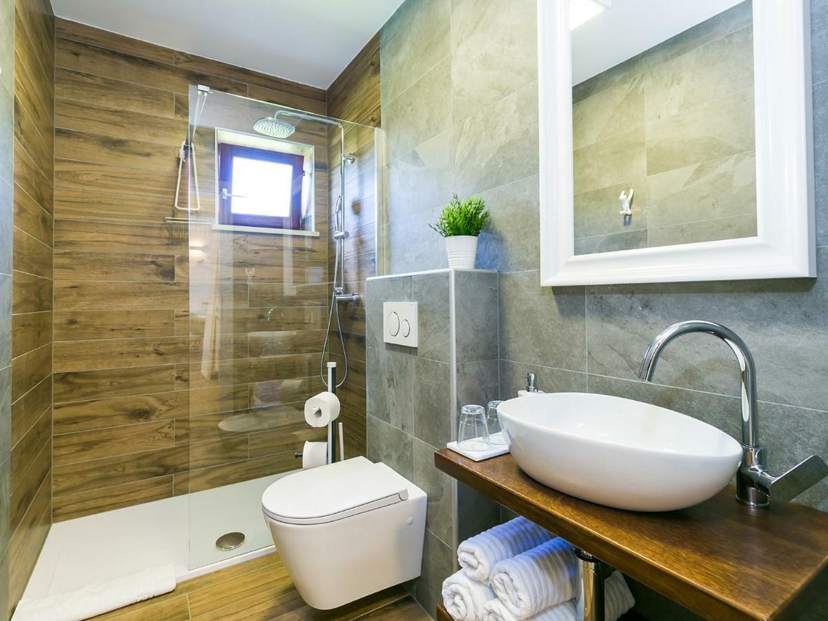 Pool Premium Apartment Orsera Esterno foto